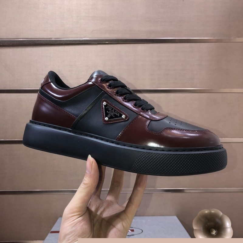 Pra*a casual shoes
